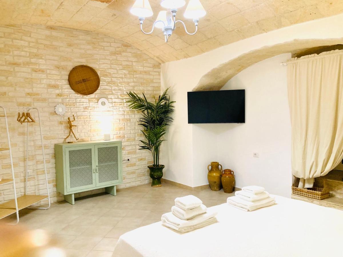 Ferienwohnung Antigua Historia Monopoli Exterior foto