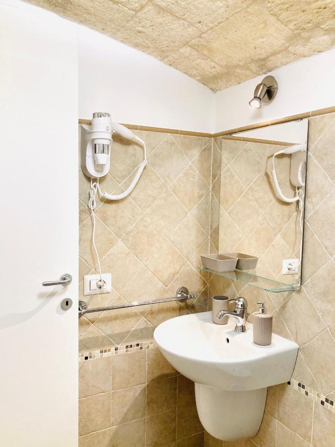Ferienwohnung Antigua Historia Monopoli Exterior foto